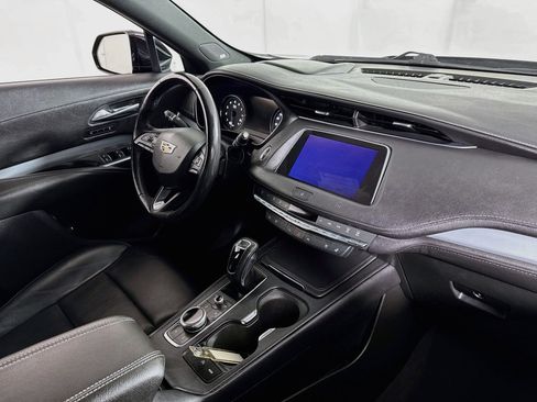 Used 2019 Cadillac XT4 Premium Luxury AWD/4WD image 29