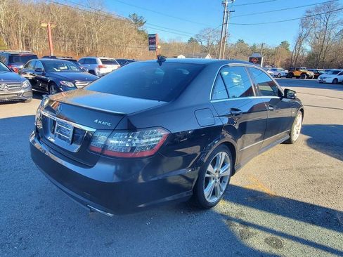 Used 2012 Mercedes-Benz E 350 E 350 4MATIC Sedan 4D image 4