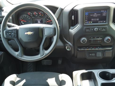 Certified 2024 Chevrolet Silverado 1500 Custom AWD/4WD image 16