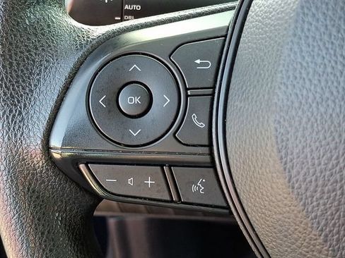 Used 2024 Toyota Corolla LE FWD image 21