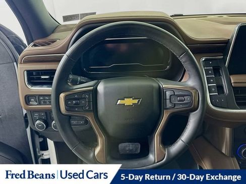 Used 2024 Chevrolet Suburban High Country w/ Premium Package image 13