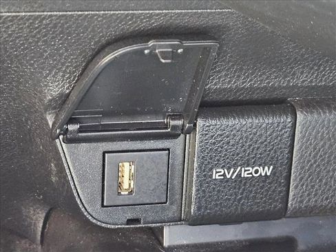 Used 2022 Toyota Camry XSE w/ Carpet Mat Package (TMS) FWD image 24