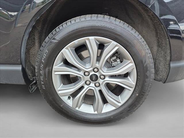 Used 2024 Ford Edge Titanium AWD/4WD image 13