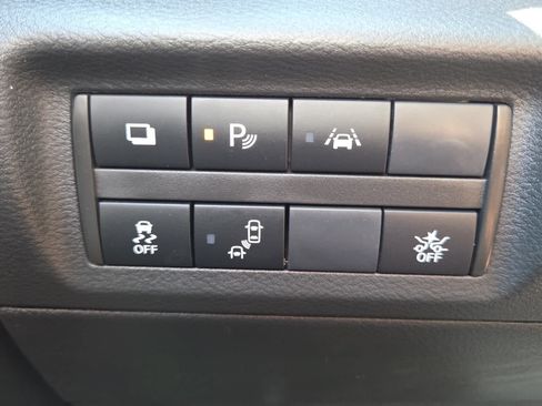 Used 2025 Nissan Kicks Play S FWD image 14