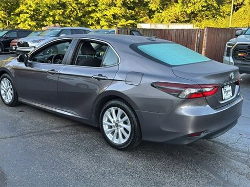 Used 2024 Toyota Camry LE image 8