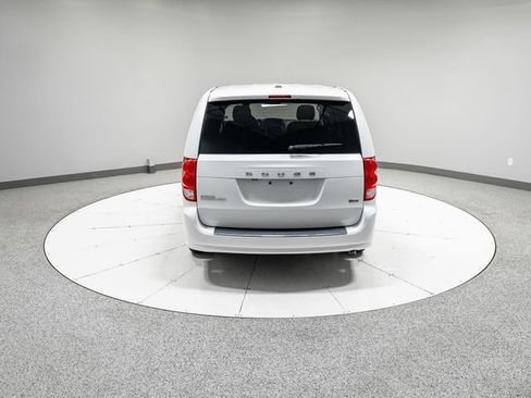Used 2017 Dodge Grand Caravan SE w/ Power Window Group FWD image 31