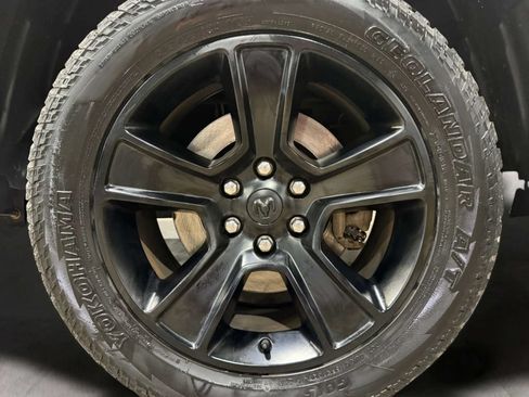 Used 2020 RAM 1500 Big Horn AWD/4WD image 32