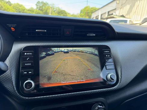 Used 2021 Nissan Kicks SV w/ Exterior Package FWD image 18