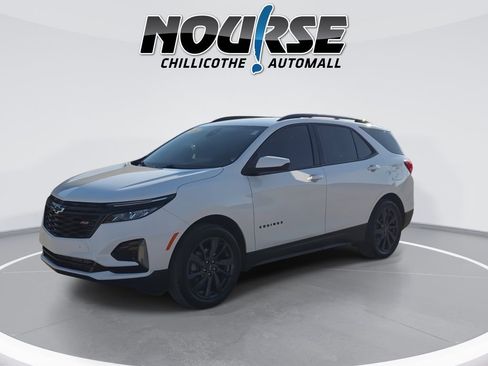 Used 2024 Chevrolet Equinox RS w/ LPO, Floor Liner Package FWD image 4