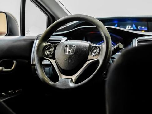 Used 2014 Honda Civic LX image 17