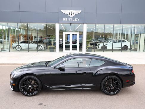 Certified 2023 Bentley Continental GT V8 AWD/4WD image 5