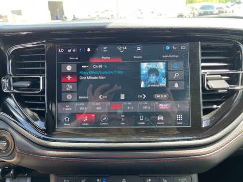 Used 2025 Dodge Durango GT AWD/4WD image 21