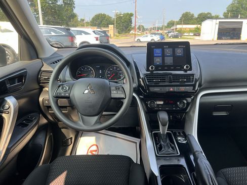 Used 2024 Mitsubishi Eclipse Cross Ralliart AWD/4WD image 22