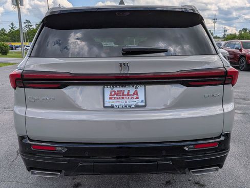 New 2026 Buick Enclave Sport Touring w/ Power Package AWD/4WD image 9