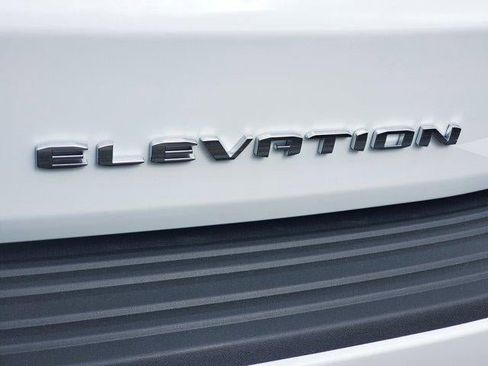 New 2026 GMC Yukon XL Elevation image 6