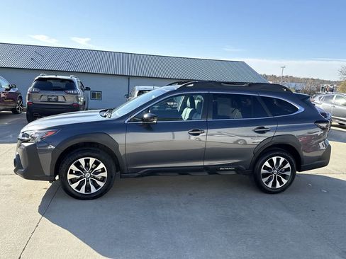 Certified 2025 Subaru Outback Limited image 3