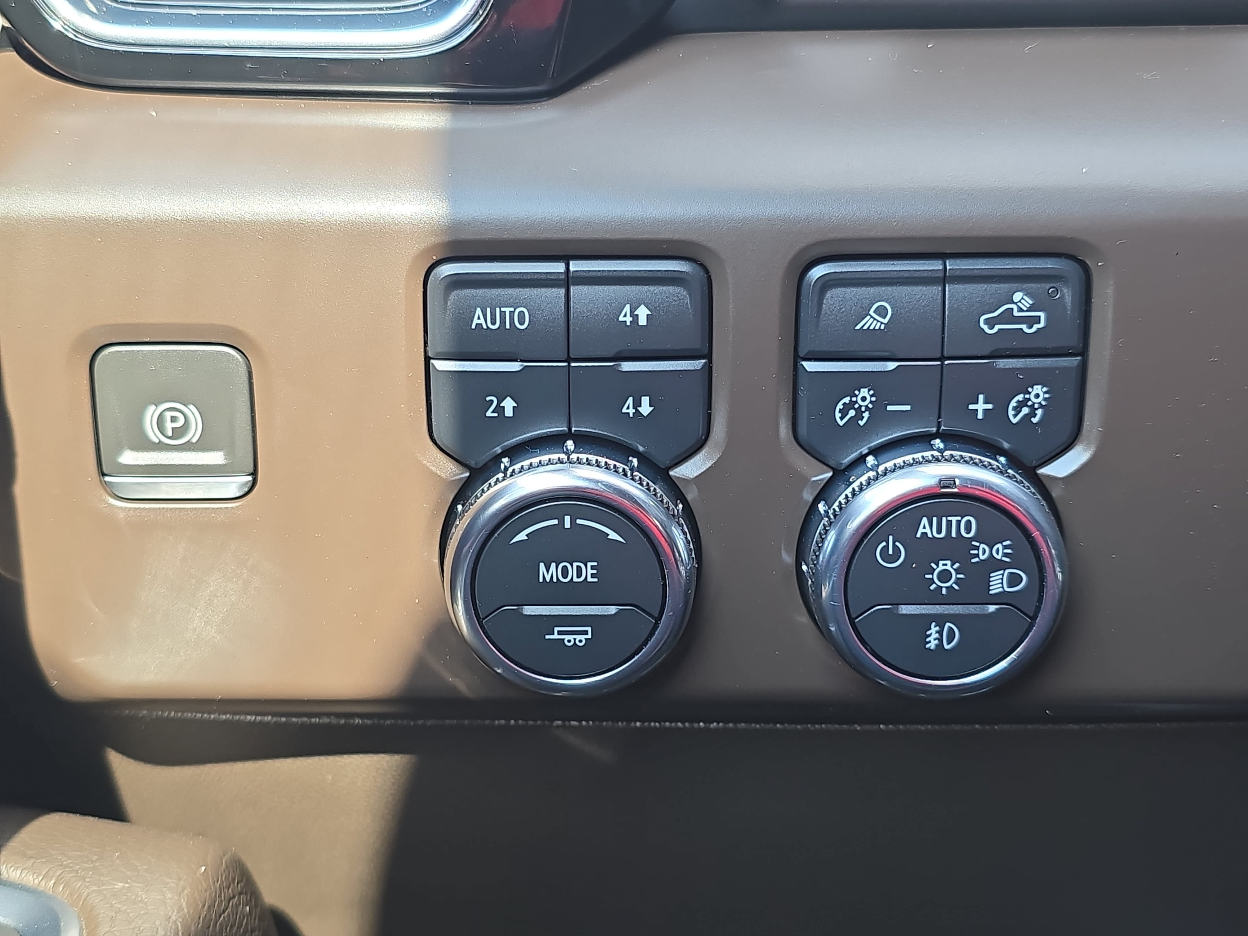 Used 2023 GMC Sierra 1500 Denali w/ Denali Reserve Package AWD/4WD image 25