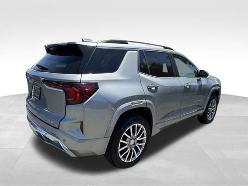 Used 2026 GMC Terrain Denali AWD/4WD image 7