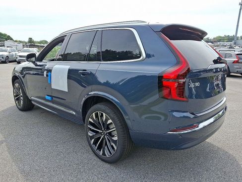 Used 2026 Volvo XC90 B6 Plus w/ Protection Package Premier AWD/4WD image 3