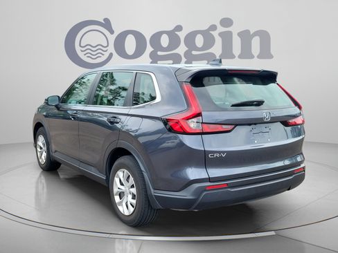 Used 2024 Honda CR-V LX image 3