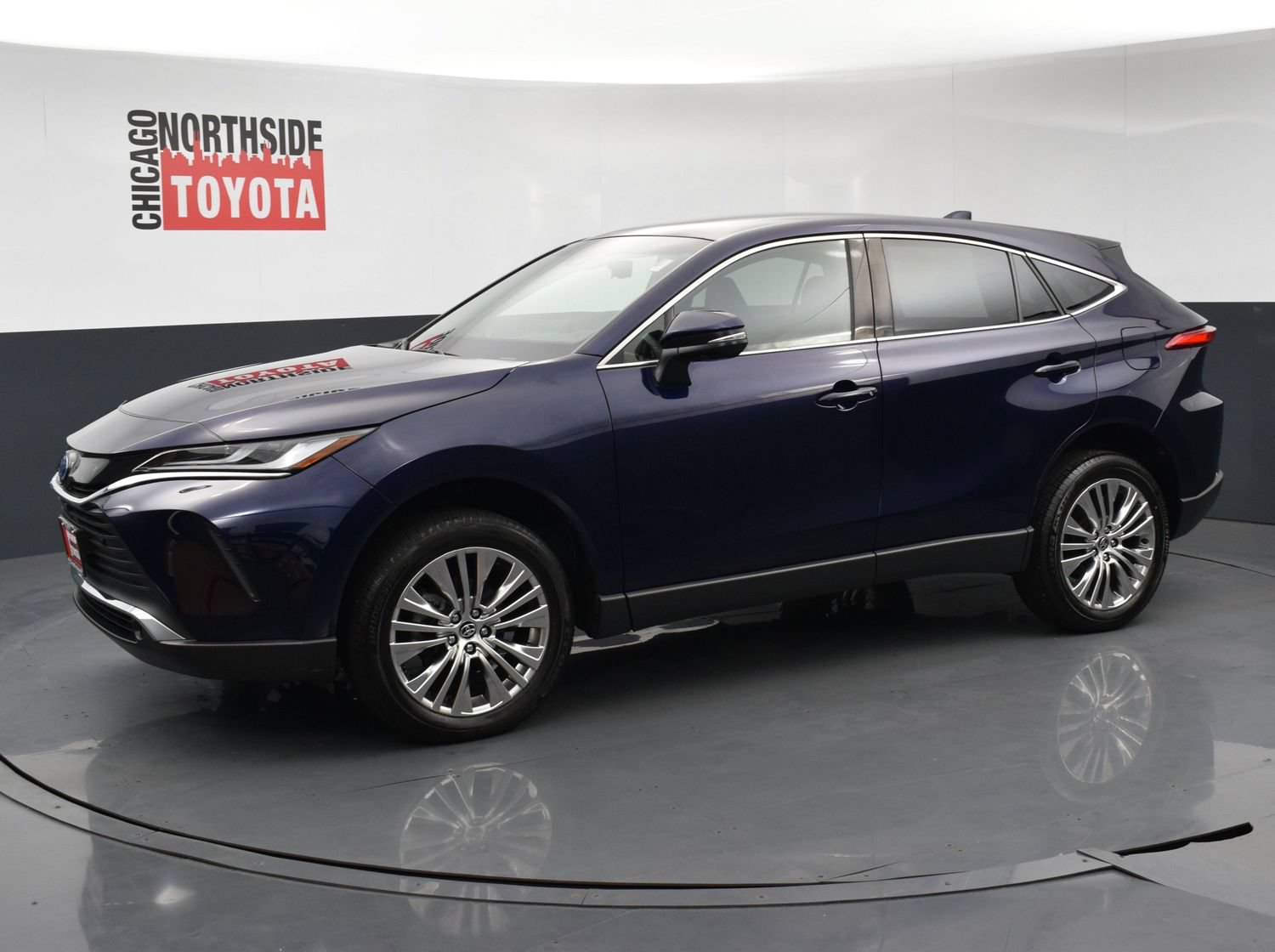 Used 2023 Toyota Venza Limited AWD/4WD image 8