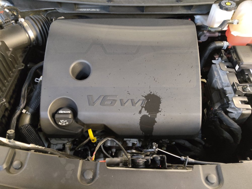 Used 2023 Chevrolet Traverse LT FWD image 30
