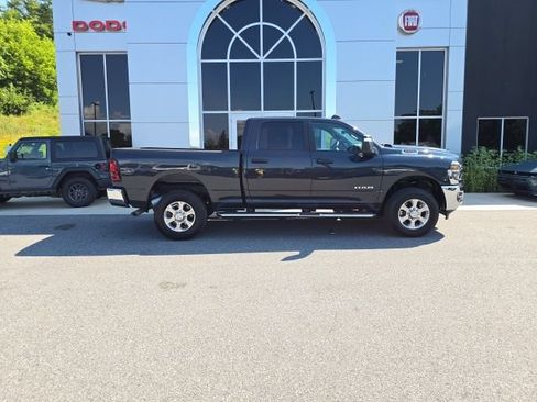 Used 2026 RAM 2500 Big Horn AWD/4WD image 7