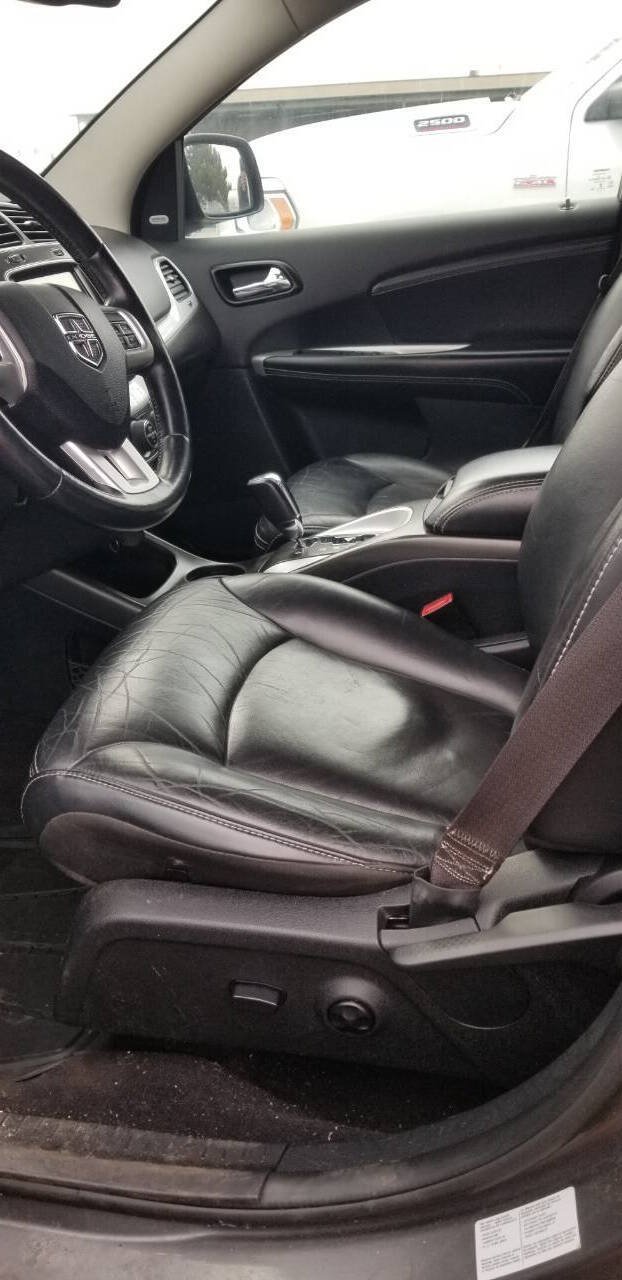 Used 2015 Dodge Journey R/T w/ Rear Seat Video Group AWD/4WD image 6