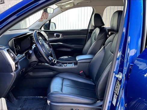 Used 2021 Kia Sorento S image 16