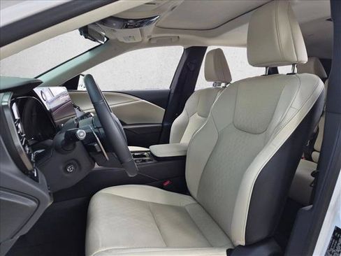 Used 2024 Lexus RX 350 Premium Plus w/ Convenience Package AWD/4WD image 15