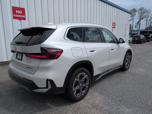 Used 2025 BMW X1 xDrive28i AWD/4WD image 8