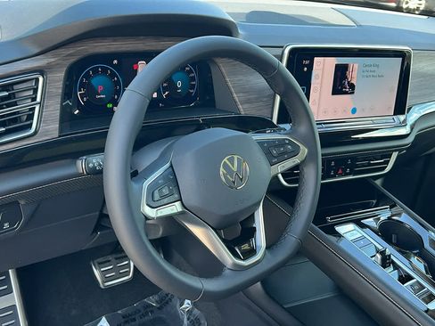 New 2026 Volkswagen Atlas SEL Premium R-Line image 10