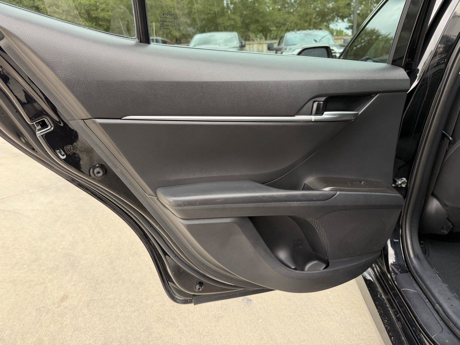 Used 2024 Toyota Camry LE w/ Convenience Package FWD image 13