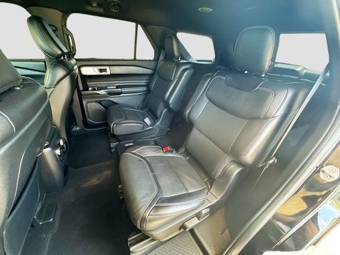 Used 2020 Ford Explorer ST w/ ST Street Pack AWD/4WD image 27