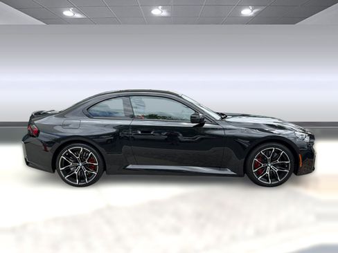 Used 2025 BMW M2 w/ Lighting Package image 8