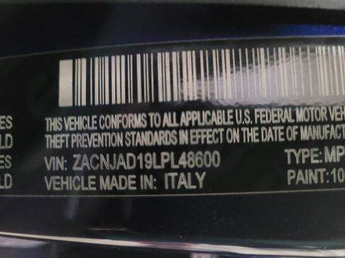Used 2020 Jeep Renegade Limited w/ UConnect 8.4 Nav Group FWD image 33