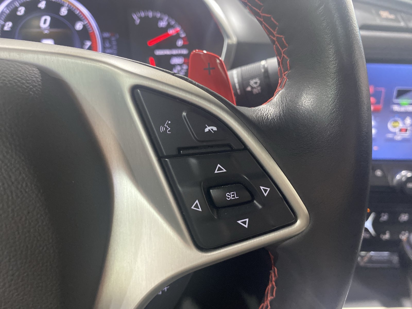 Used 2017 Chevrolet Corvette Stingray Convertible RWD image 19