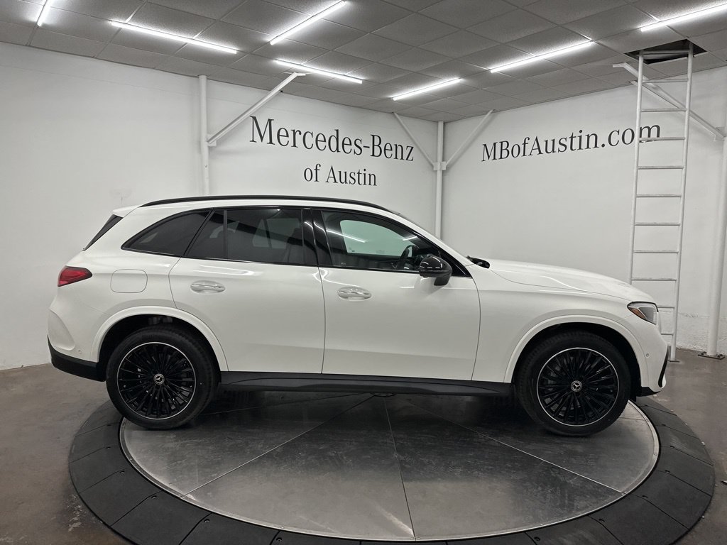 Certified 2026 Mercedes-Benz GLC 300 image 9
