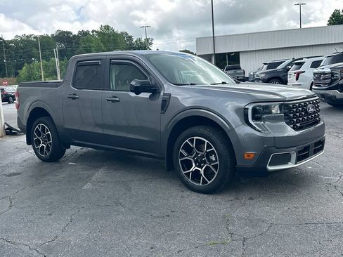 Used 2025 Ford Maverick Lariat AWD/4WD image 4