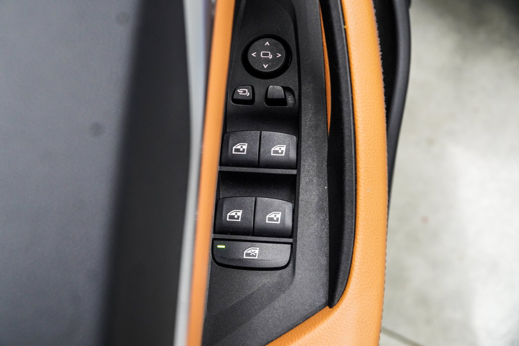 Used 2023 BMW i4 eDrive40 w/ Premium Package RWD image 39