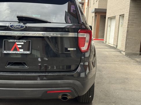 Used 2016 Ford Explorer 4WD image 6