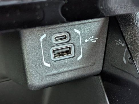 New 2026 Jeep Compass Latitude AWD/4WD image 18