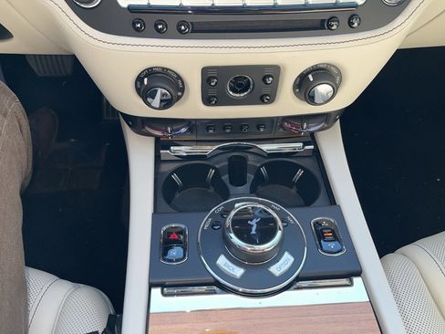 Used 2019 Rolls-Royce Ghost image 12