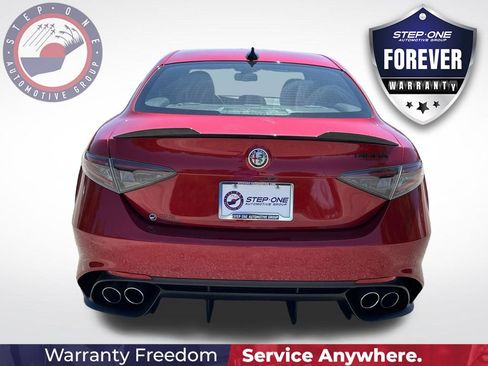 Used 2024 Alfa Romeo Giulia Quadrifoglio RWD image 6