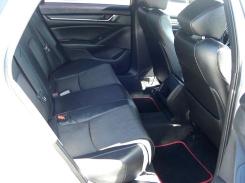Used 2020 Honda Accord Sport image 15