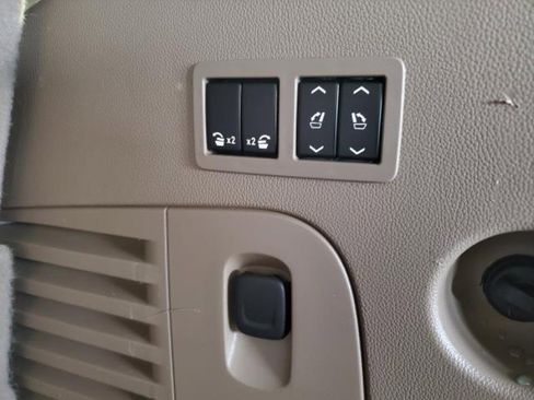 Used 2017 Chevrolet Tahoe Premier image 10