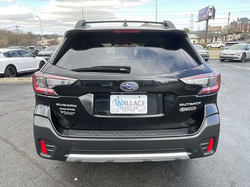 Used 2020 Subaru Outback Limited image 5