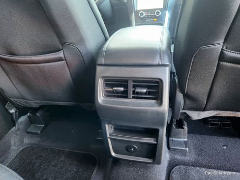 Used 2024 Ford Edge SE AWD/4WD image 46