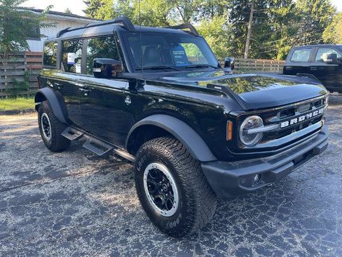 Certified 2024 Ford Bronco Outer Banks w/ Sasquatch Package AWD/4WD image 4