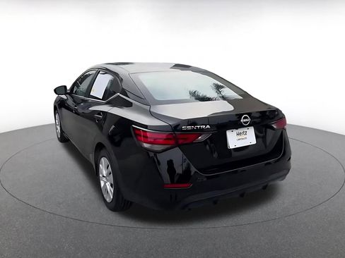 Used 2025 Nissan Sentra S image 11